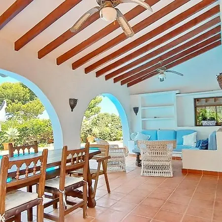 El Tipo Villa